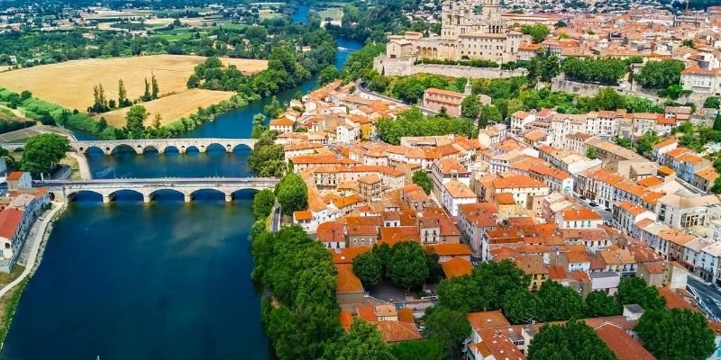 Ryan Air Béziers Office in France