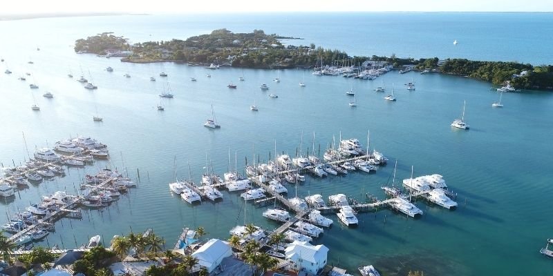 Western Air Marsh Harbour Office in Bahamas