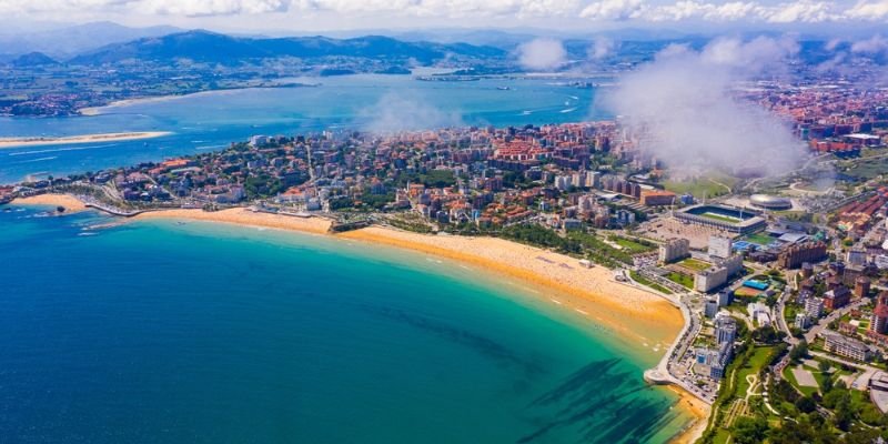 Vueling Airlines Santander Office in Spain