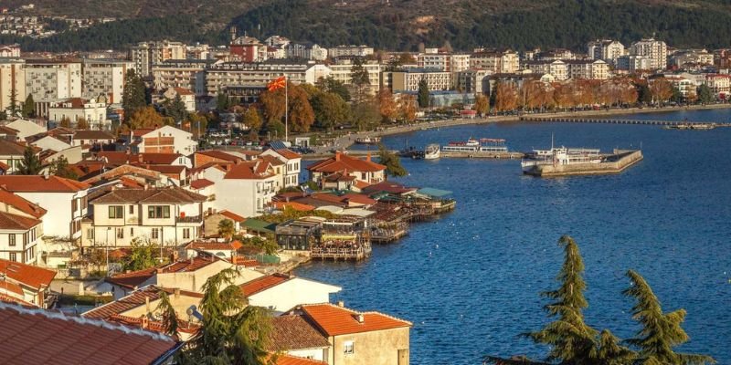 Canadian North Airlines Macedonia Office in Greece
