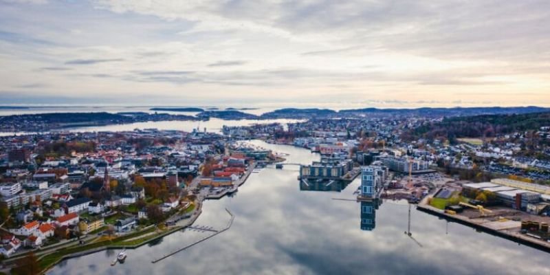 Braathens Regional Airlines Tonsberg Office in Norway